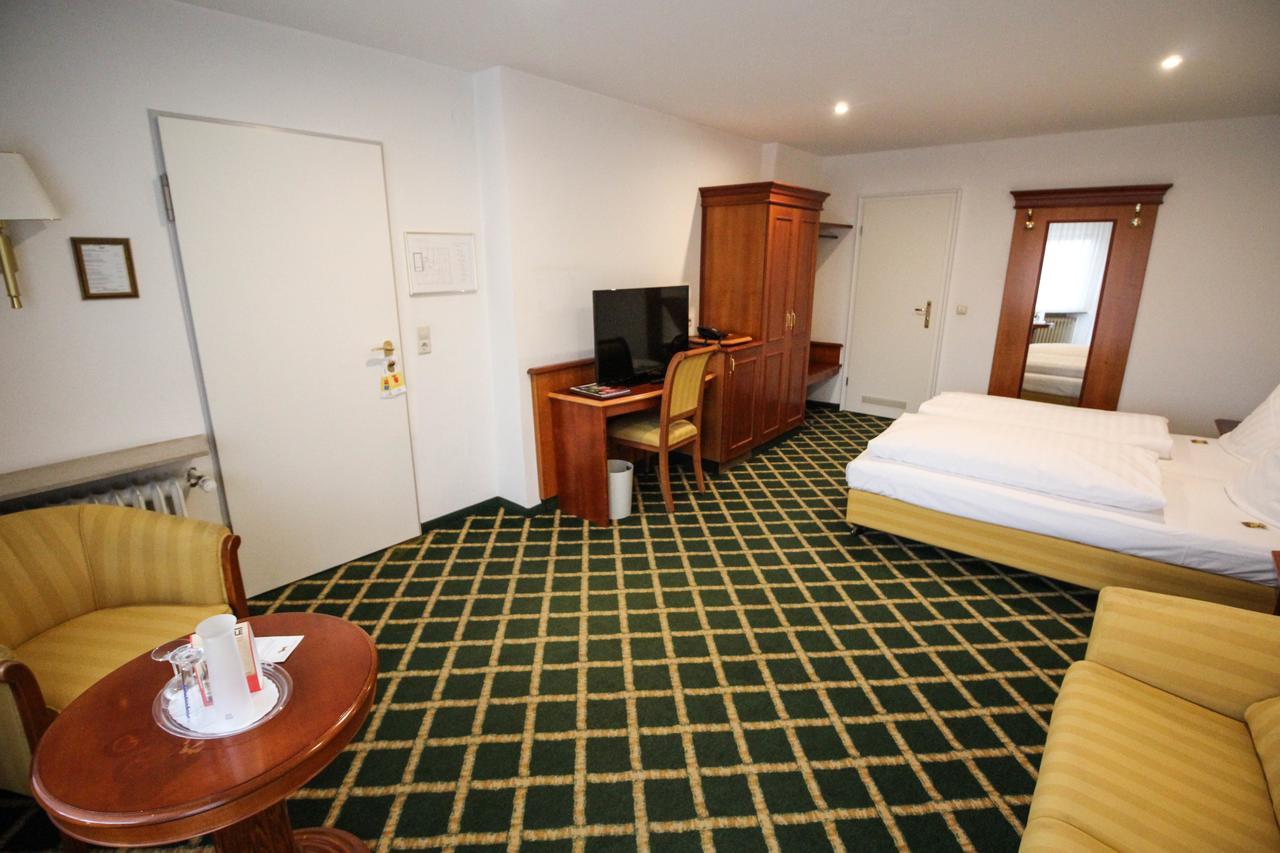Ringhotel Zum Goldenen Ochsen Stockach Dış mekan fotoğraf